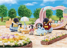Load image into Gallery viewer, Sylvanian Families - Penguin Babies Ride n' Play